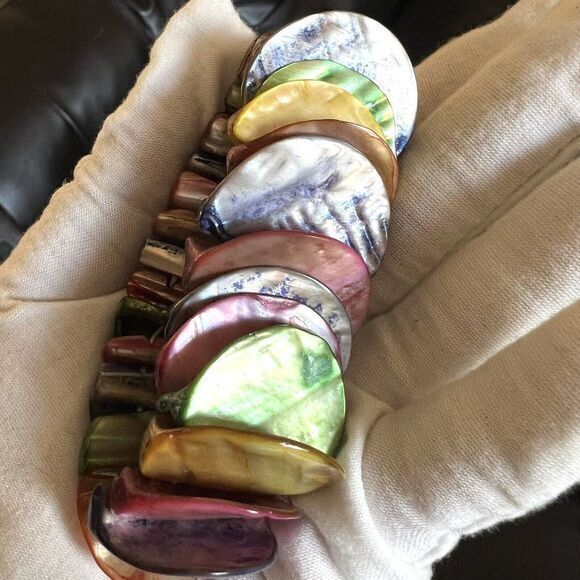 Abalone Shell Chunky Stretch Bracelet Iridescent Shell Mother of Pearl Multicolo - Picture 4 of 11
